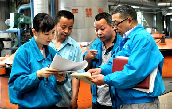 皖南電機內審員在生產(chǎn)現(xiàn)場審核